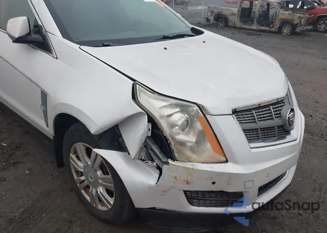 2010 Cadillac Srx Luxury Collection z USA, uszkodzony, nr VIN 3GYFNAEY1AS633174